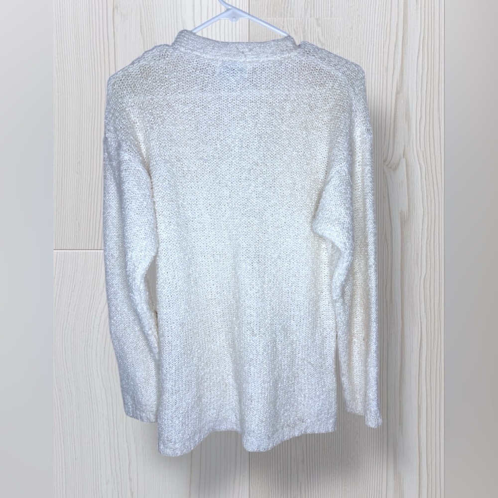 WYE OAKS Women’s Cozy White Button Up Knit Cardigan - Picture 3 of 9